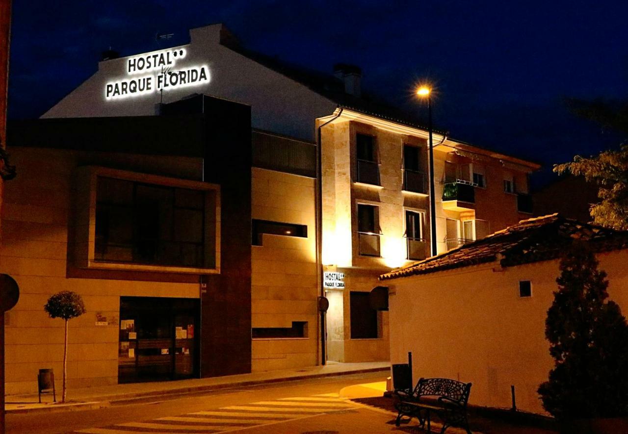 Parque Florida Hotel Ciudad-Rodrigo Екстериор снимка