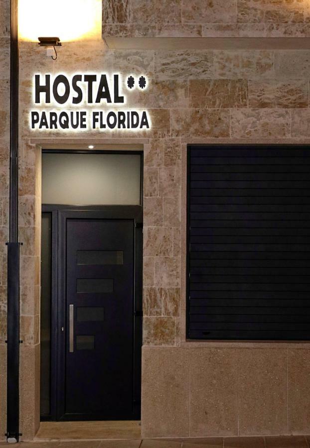 Parque Florida Hotel Ciudad-Rodrigo Екстериор снимка